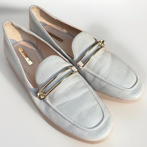 Tahari Shoes - (8.5) TAHARI “Salty” Light Gray Leather Loafers